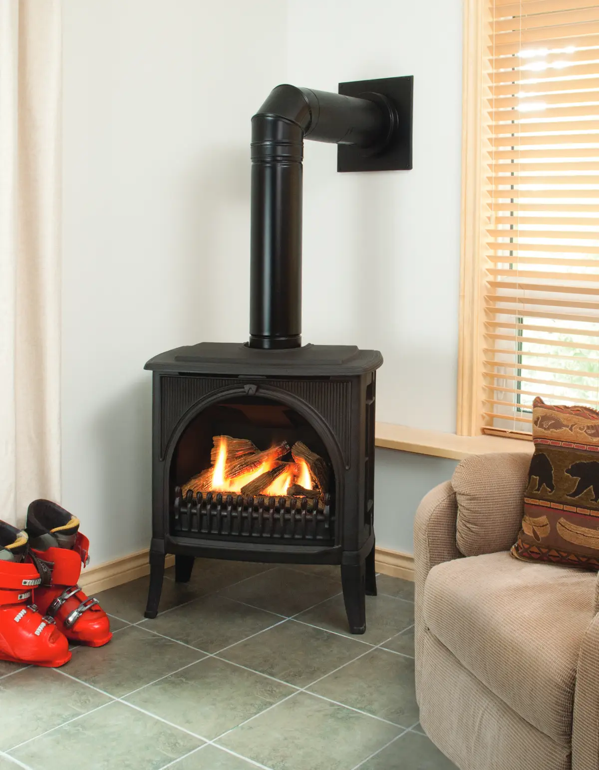 Arched Front in Black with Logs